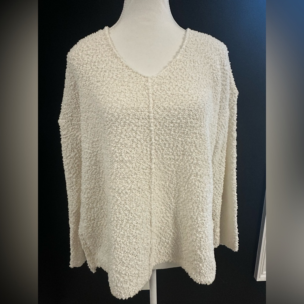 Knox Rose Cream V-Neck Sweater with Textured Knit